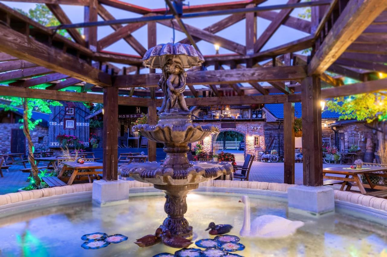 Hansa Hotel Тарту Экстерьер фото