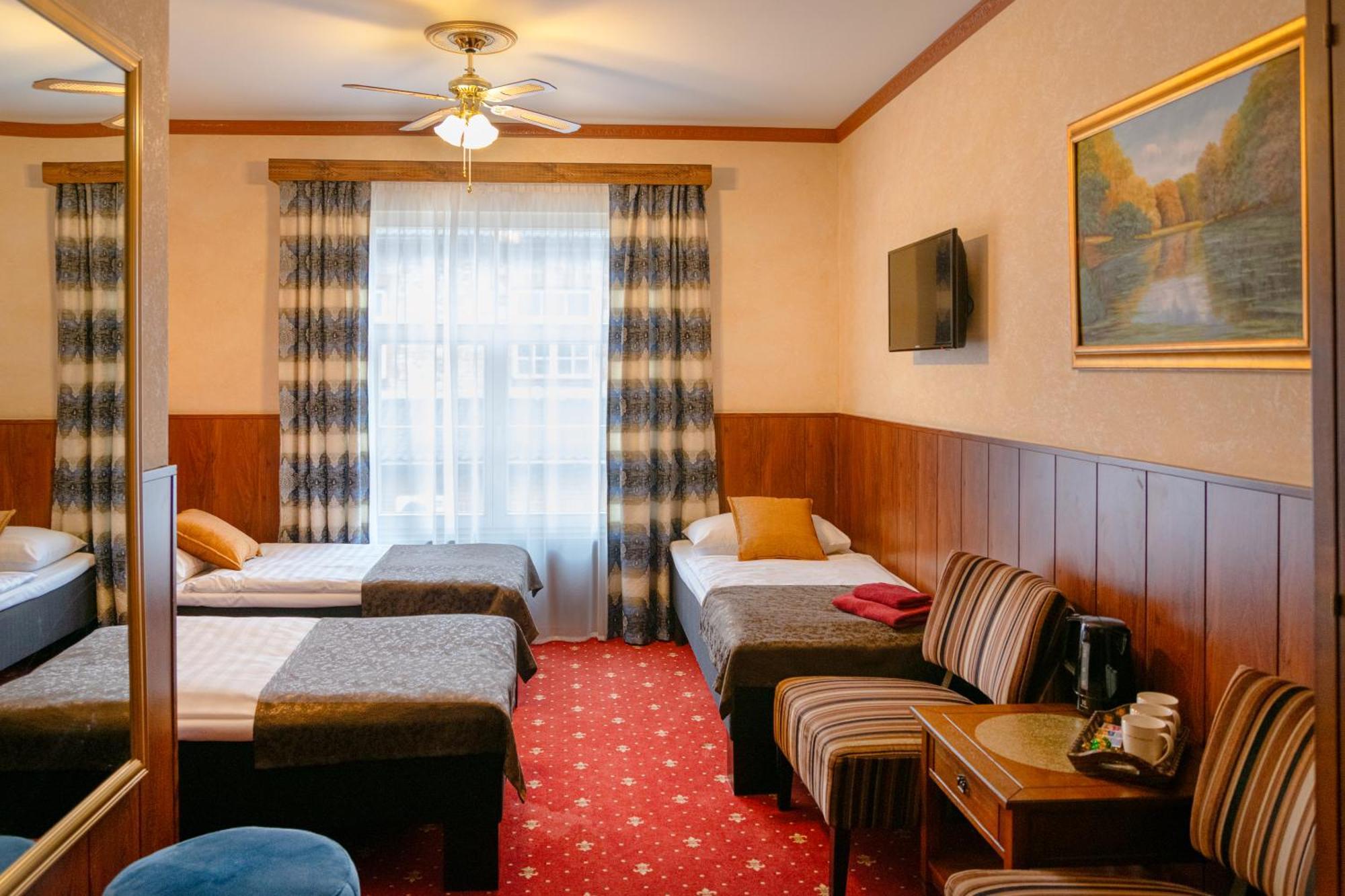 Hansa Hotel Тарту Экстерьер фото