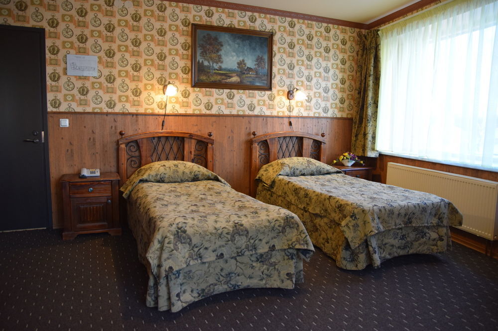 Hansa Hotel Тарту Экстерьер фото